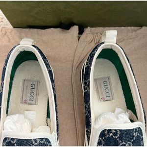 Gucci men’s tennis new denim slip on